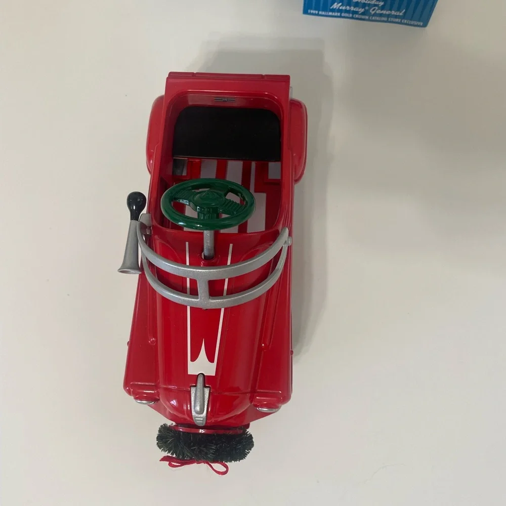 Hallmark Kiddie Car Classics 1950 Holiday Murray General and Crown in box